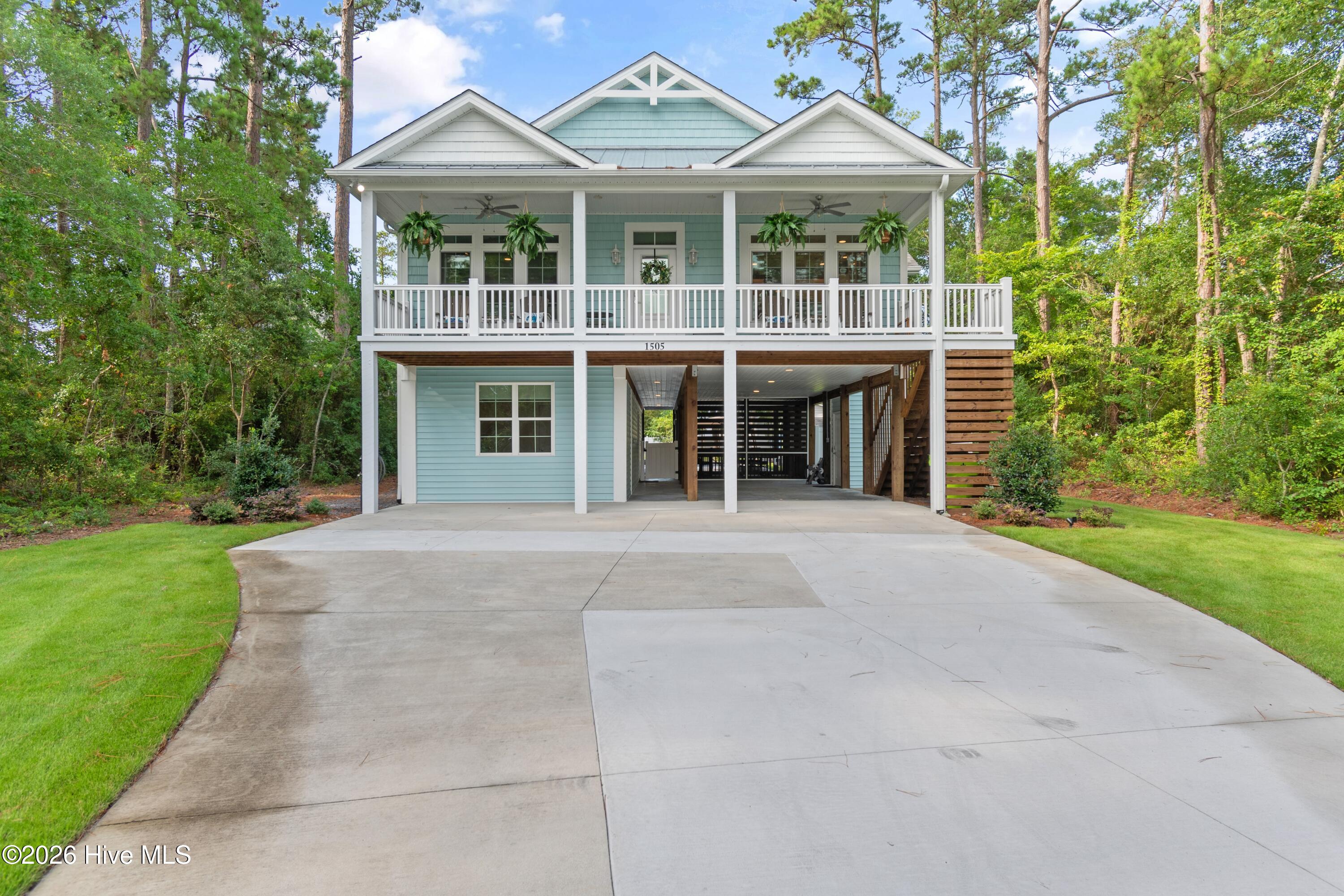 1505 W Yacht Drive