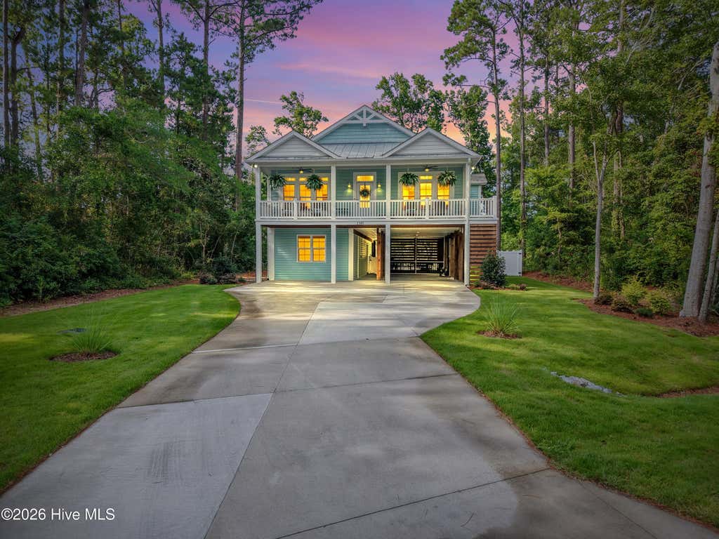Photo of 1505 W Yacht Drive, Oak Island, NC 28465 (MLS # 100587530)