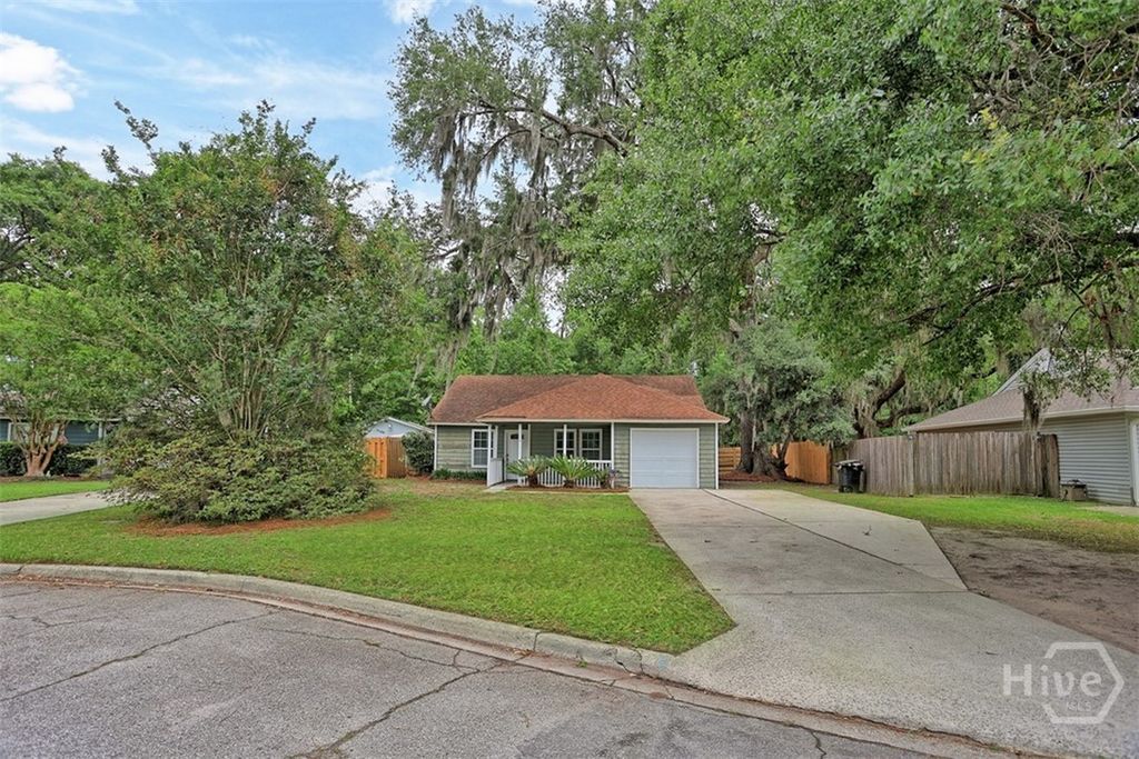 Photo of 116 W White Hawthorne Drive, Savannah, GA 31419 (MLS # SA356138)