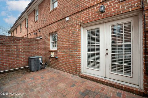 Tiny photo for 418 S 3rd Street #A, Wilmington, NC 28401 (MLS # 100555929)