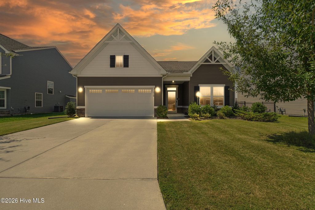 Photo of 218 Green Lake Road, Moyock, NC 27958 (MLS # 100558621)