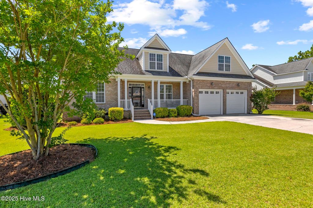 Photo of 417 Meadowland Circle, Maple Hill, NC 28454 (MLS # 100518621)