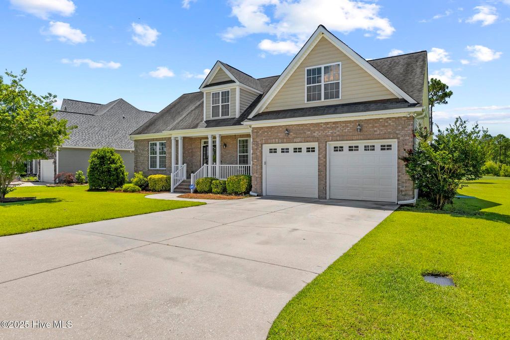 Photo of 417 Meadowland Circle, Maple Hill, NC 28454 (MLS # 100518621)