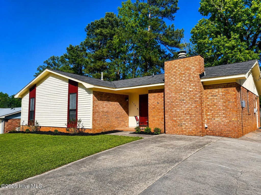Photo of 143 W Lynne Drive, Martinez, GA 30907 (MLS # 100580315)