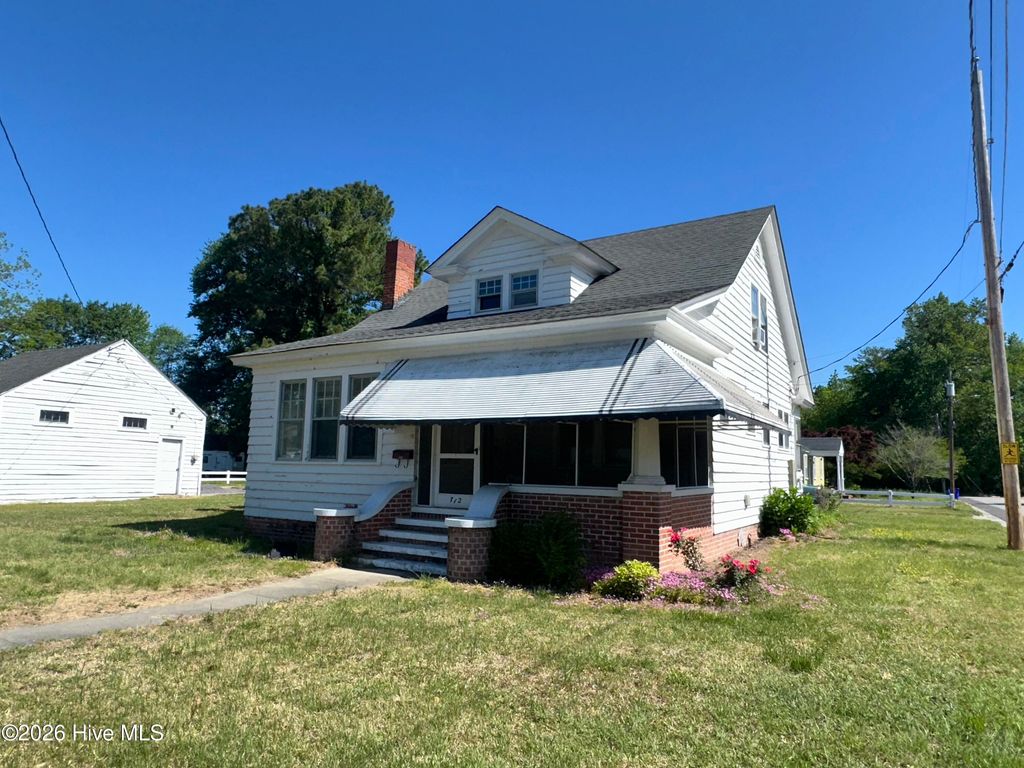 Photo of 712 W Grubb Street, Hertford, NC 27944 (MLS # 100569245)