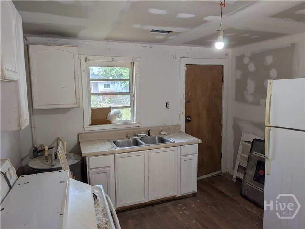 Photo of 14 Dutton Street, Savannah, GA 31415 (MLS # SA353885)