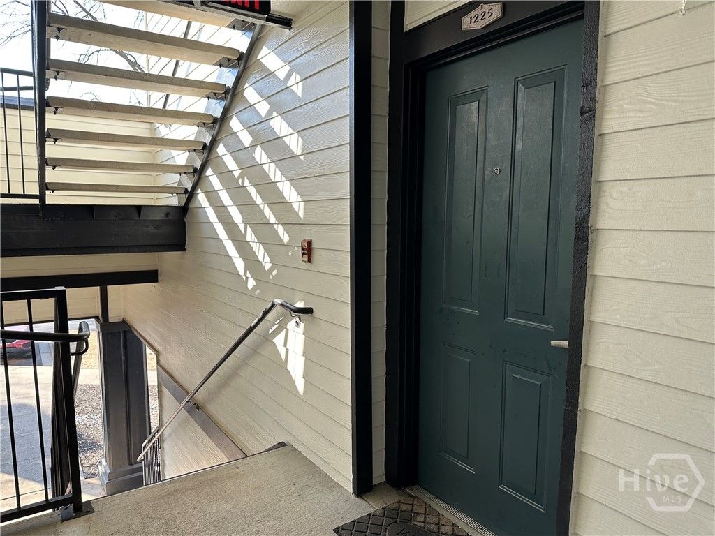 Photo of 211 North Avenue #1225, Athens, GA 30602 (MLS # CL348834)