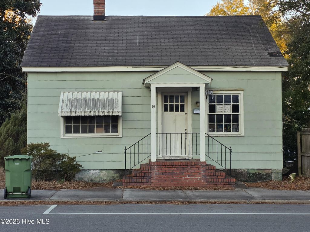 Photo of 9 N 17th Street, Wilmington, NC 28401 (MLS # 100550822)