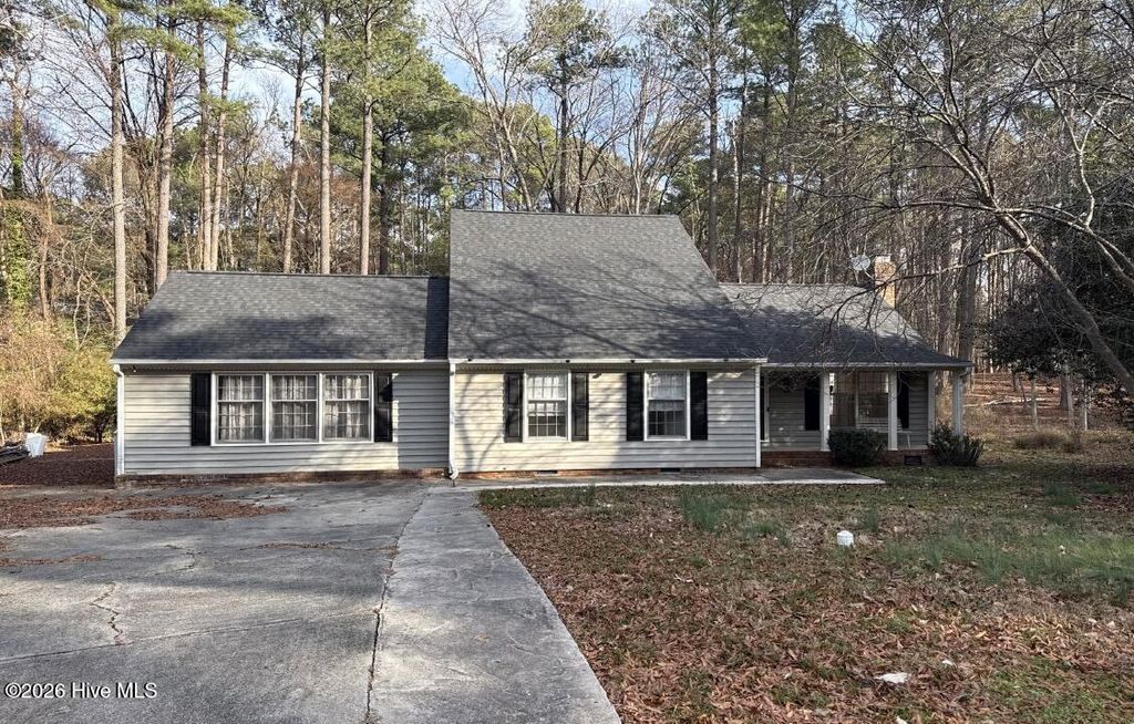 Photo of 2514 Millwood Court, Chapel Hill, NC 27514 (MLS # 100565091)
