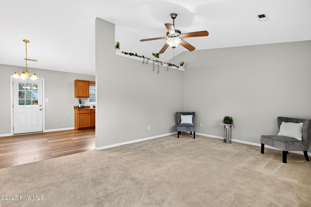 Photo of 118 Burrell Lane, Richlands, NC 28574 (MLS # 100546986)