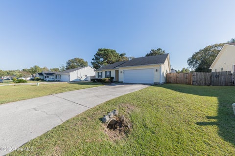 Tiny photo for 108 Pollard Drive, Jacksonville, NC 28540 (MLS # 100610706)
