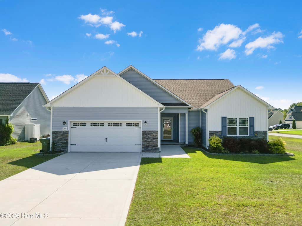 Photo of 300 Channel Run Lane, Sneads Ferry, NC 28460 (MLS # 100588025)