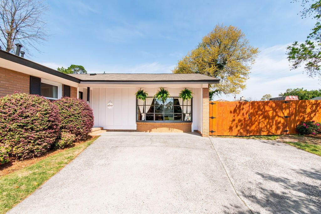 Photo of 3923 Marsella Avenue, Augusta, GA 30907 (MLS # 553257)