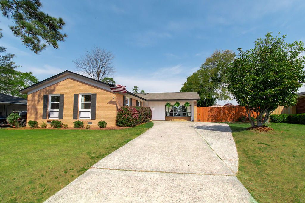 Photo of 3923 Marsella Avenue, Augusta, GA 30907 (MLS # 553257)