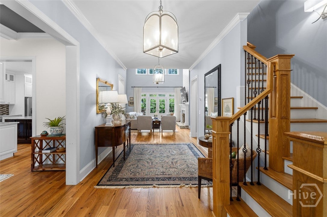 2 Lightenstone Court