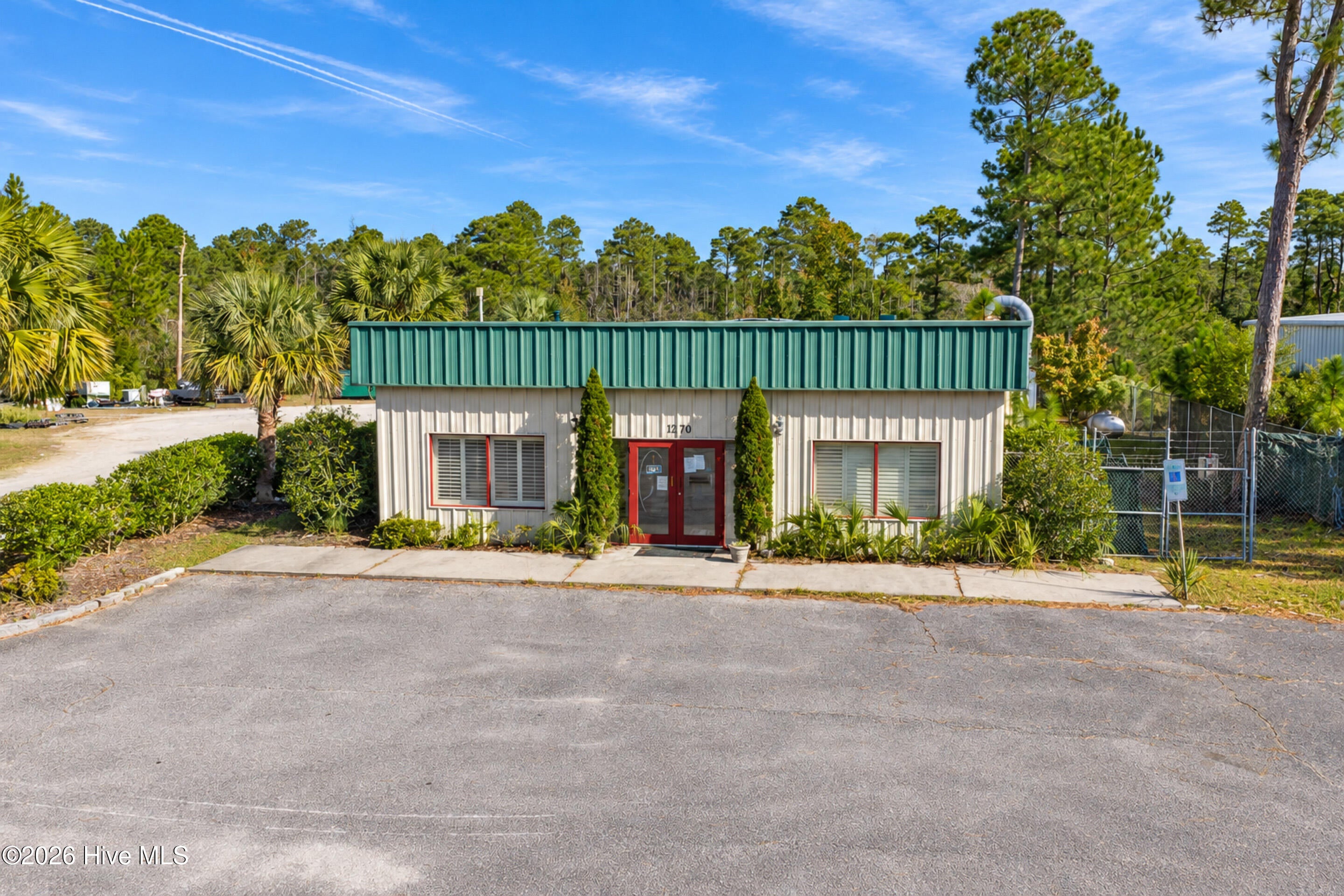 1270 Whiteville Road NW