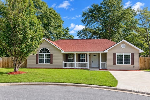 Homes For Sale - 100 Front Run Place<br/> Pembroke, GA 31321