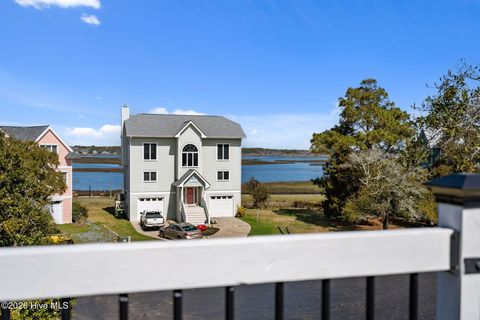 Tiny photo for 121 Seagull Court, Surf City, NC 28445 (MLS # 100561498)