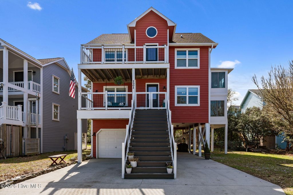 Photo of 121 Seagull Court, Surf City, NC 28445 (MLS # 100561498)