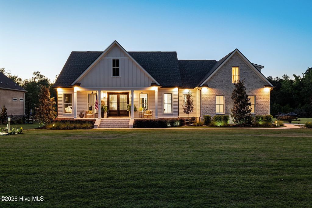 Photo of 163 Lagoon Drive, Clarks Hill, SC 29821 (MLS # 100574518)