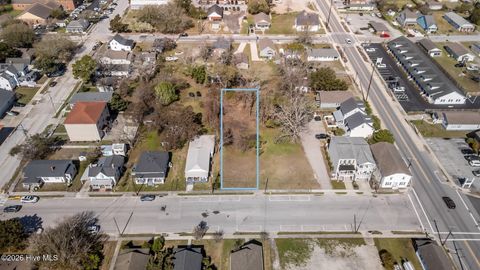 Vacant Land For Sale - 309 Pollock Street<br/> Beaufort, NC 28516