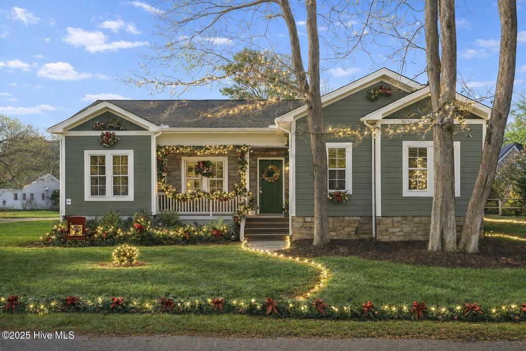 Photo of 1812 Sandalwood Drive SW, Ocean Isle Beach, NC 28469 (MLS # 100525098)