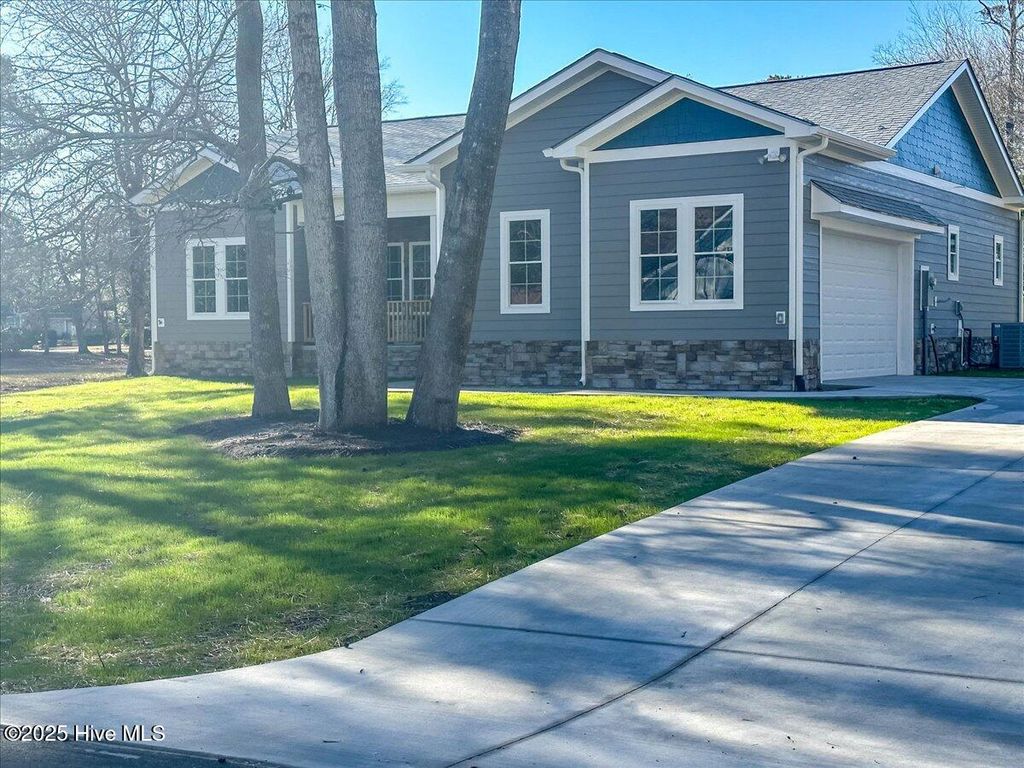 Photo of 1812 Sandalwood Drive SW, Ocean Isle Beach, NC 28469 (MLS # 100525098)