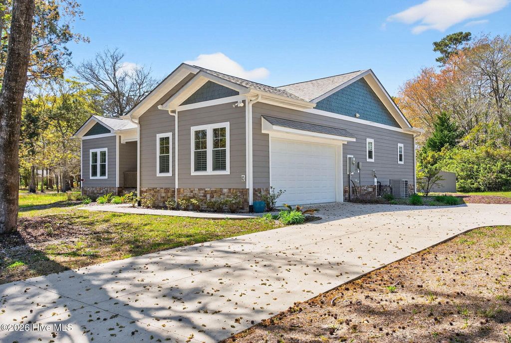 Photo of 1812 Sandalwood Drive SW, Ocean Isle Beach, NC 28469 (MLS # 100525098)