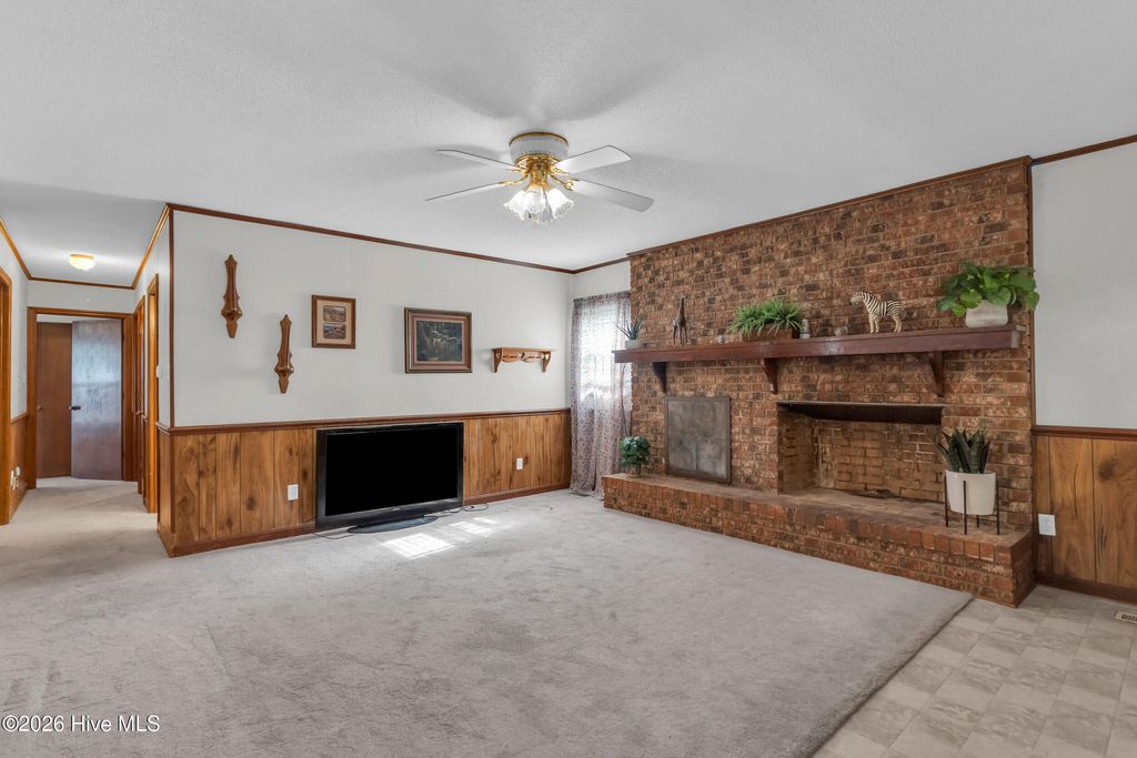 Photo of 7636 Nc Highway 41 Hwy, Elizabethtown, NC 28337 (MLS # 100550626)