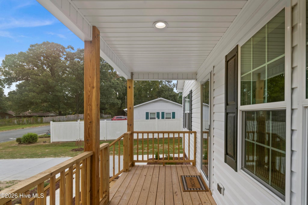 Photo of 603 Ashford Drive, Clinton, NC 28328 (MLS # 100608176)