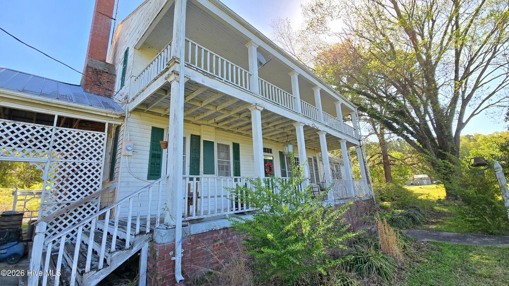 Photo of 2083 Harvey Point Road, Hertford, NC 27944 (MLS # 100565042)