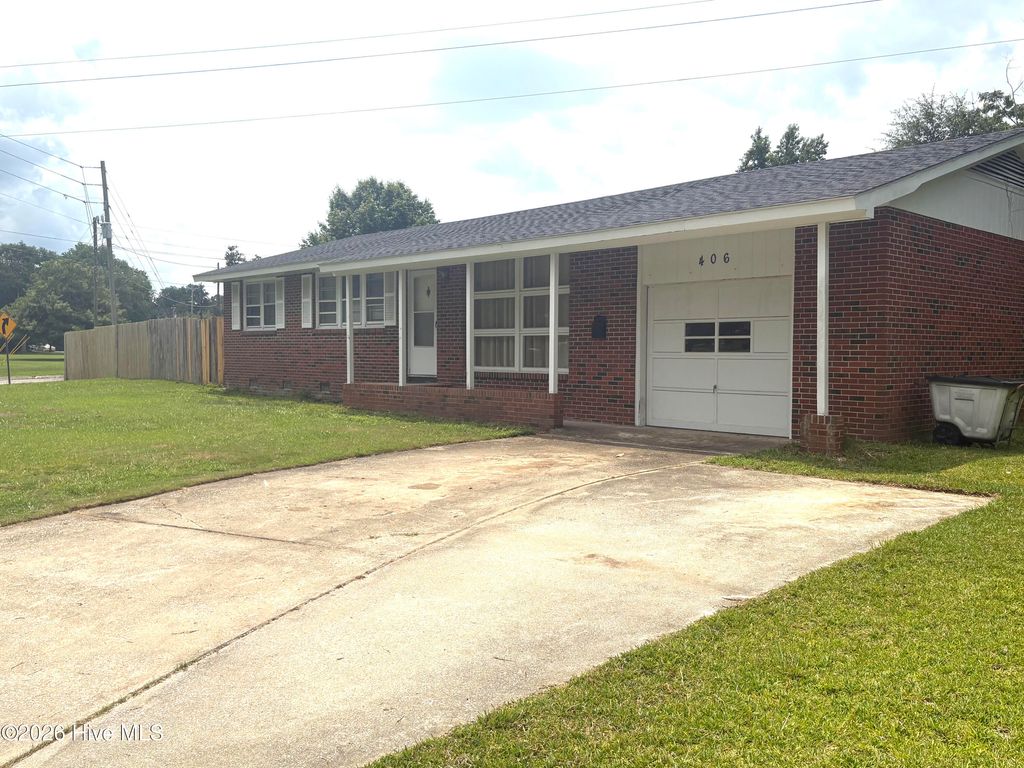 Photo of 406 Forest Grove Avenue, Jacksonville, NC 28540 (MLS # 100591843)