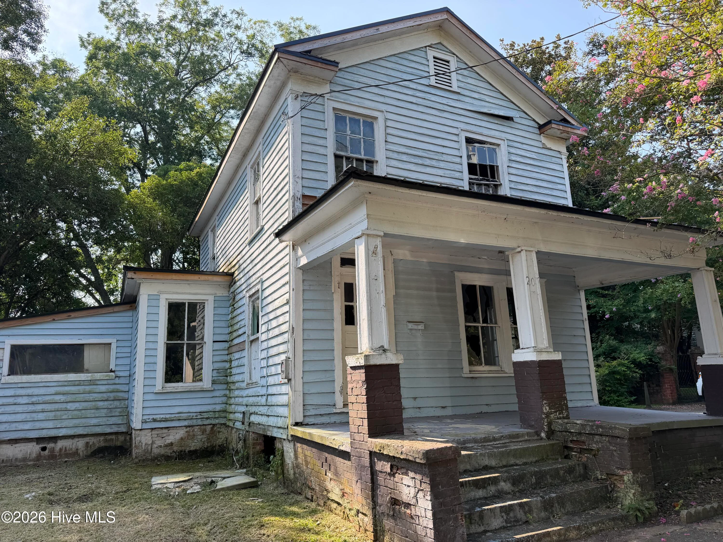 207 N Pierce Street