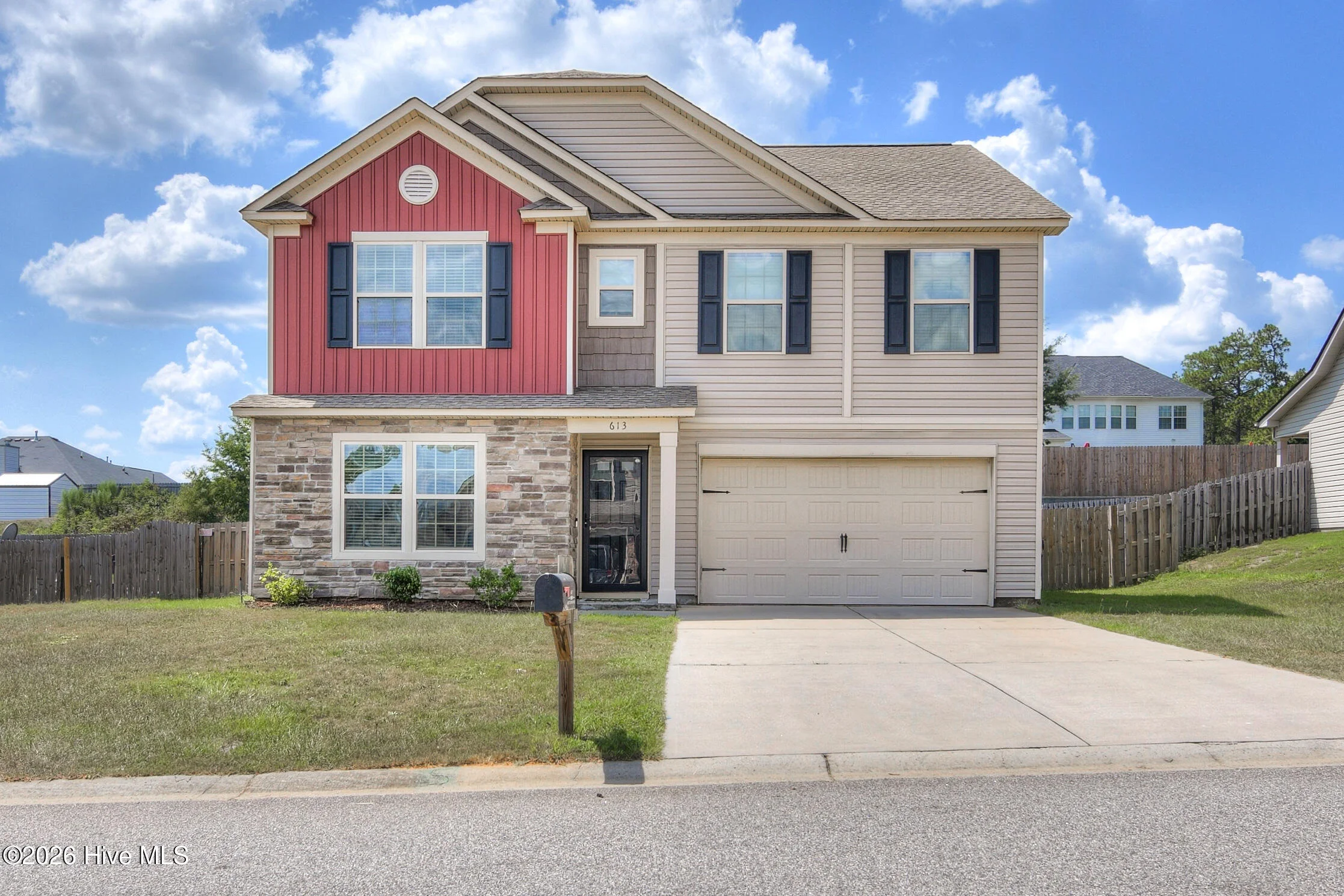 613 Buttonwood Drive