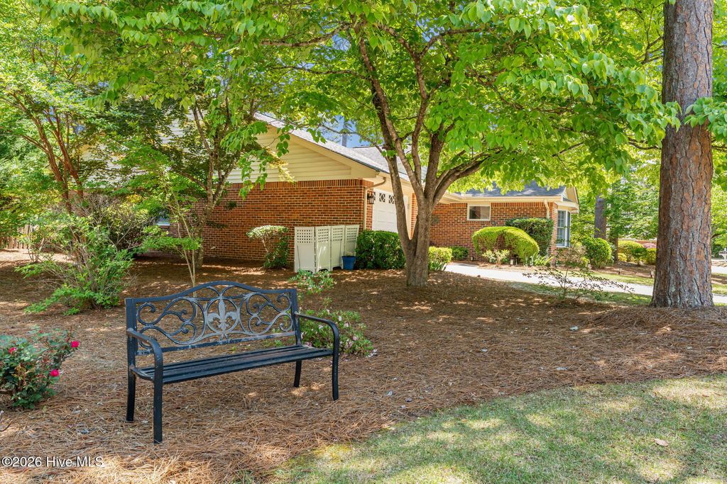 Photo of 420 Pinehurst Trace Drive, Pinehurst, NC 28374 (MLS # 100571125)