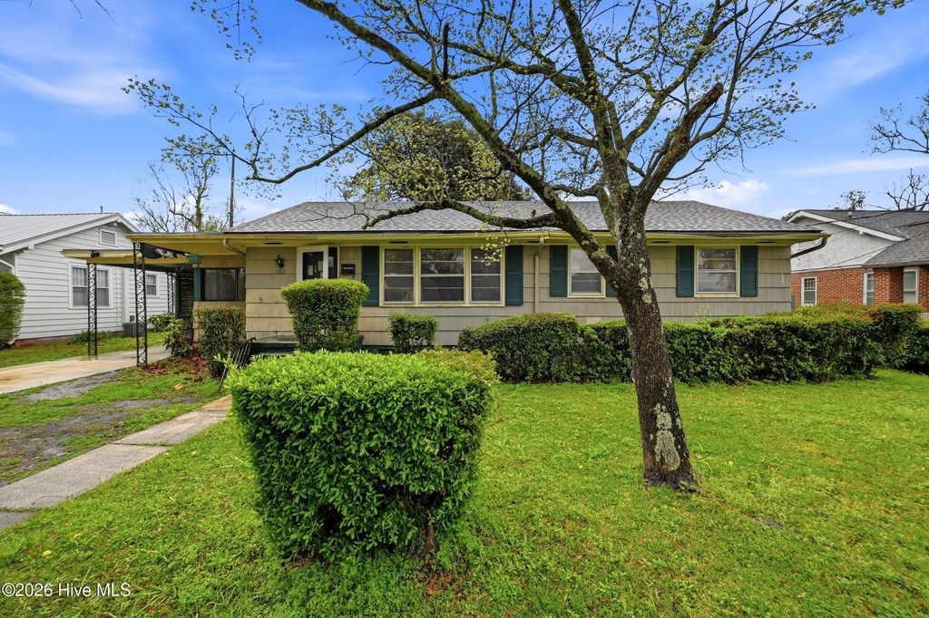 Photo of 2422 Princess Place Drive, Wilmington, NC 28405 (MLS # 100561541)