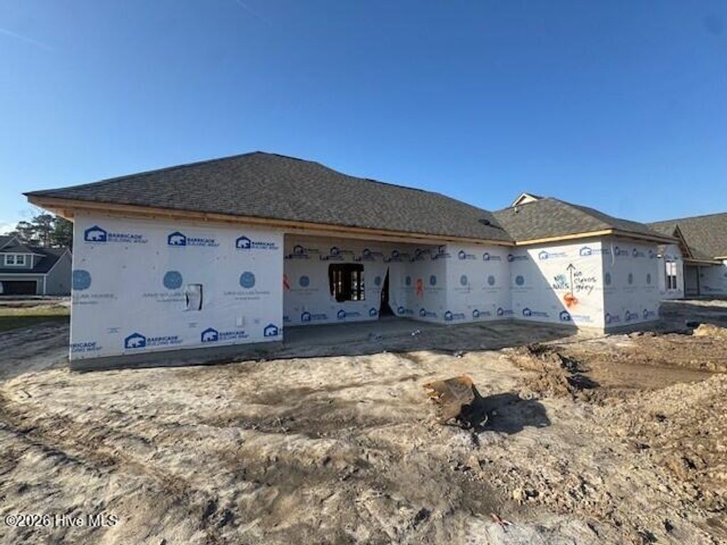 Photo of 154 Cripple Creek Drive, Swansboro, NC 28584 (MLS # 100557983)