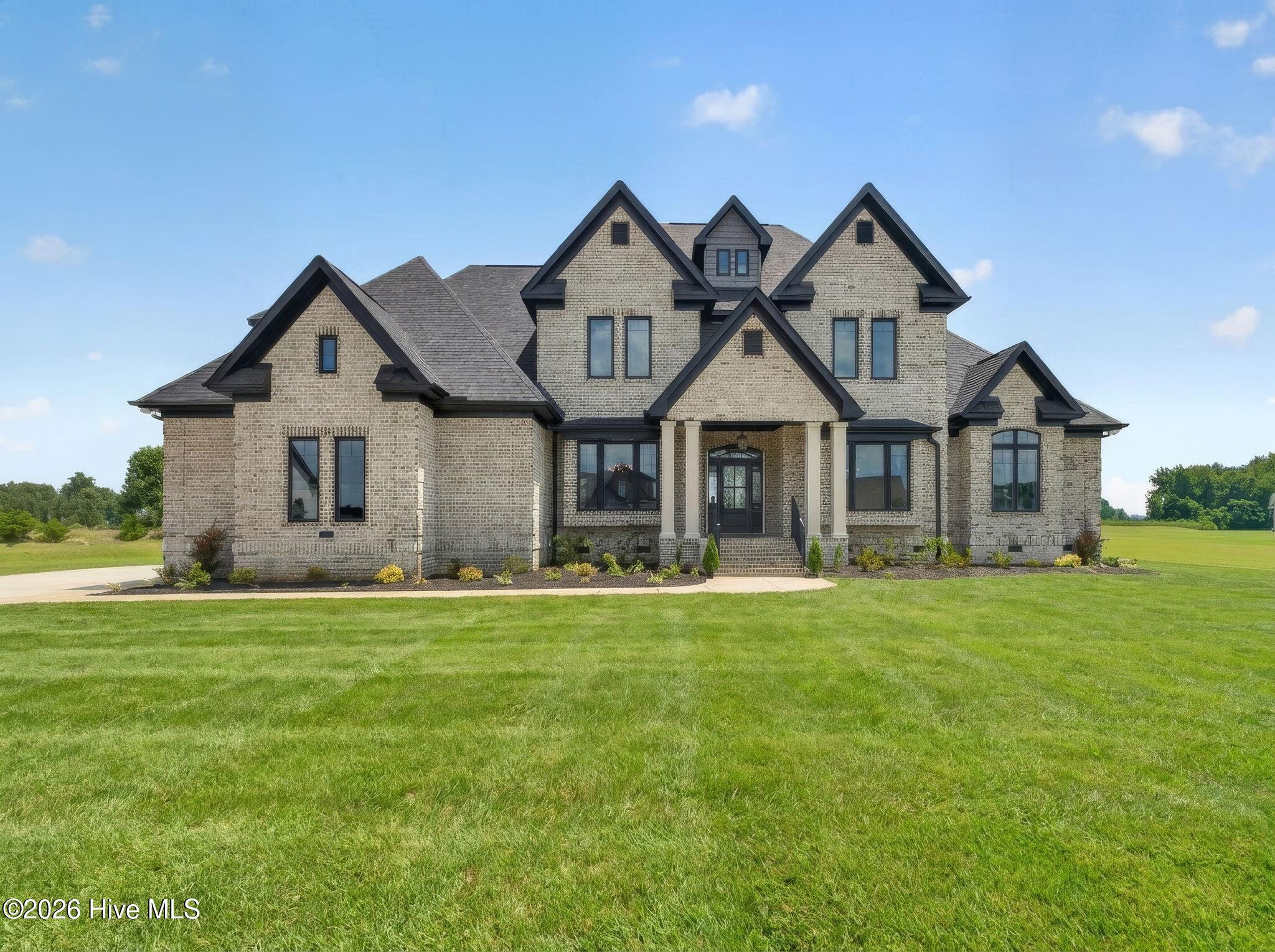102 Stonewood Place