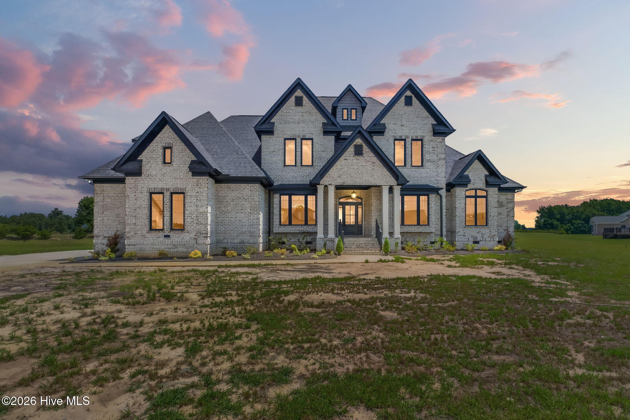 102 Stonewood Place