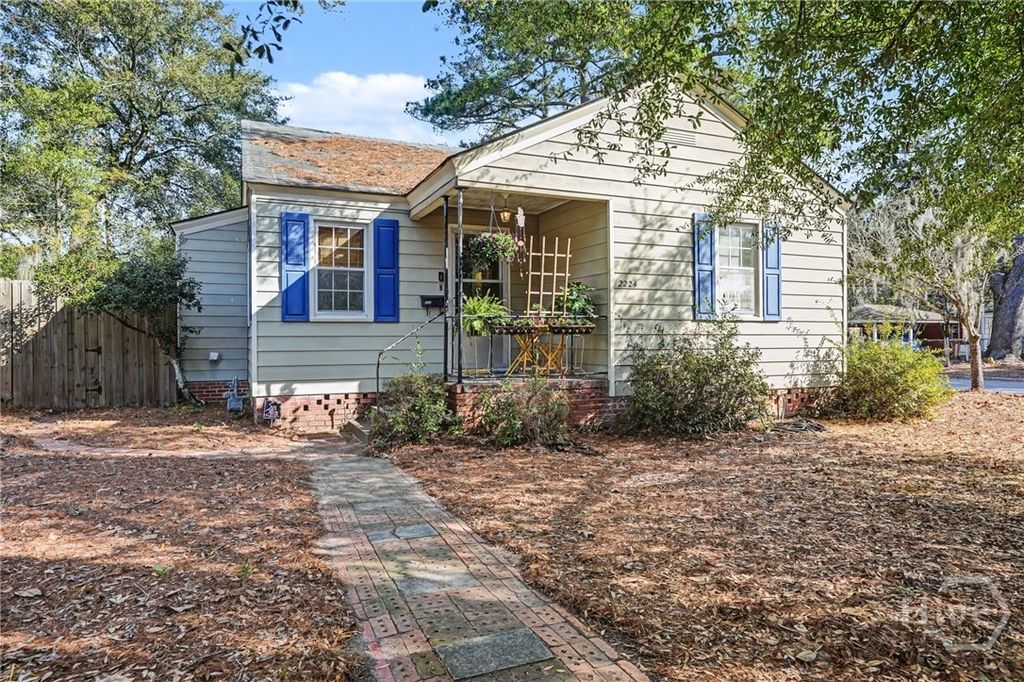 Photo of 2224 E 38th Street, Savannah, GA 31404 (MLS # SA348650)