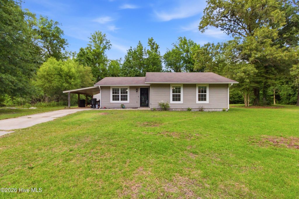 Photo of 215 Winter Place, Jacksonville, NC 28540 (MLS # 100573962)
