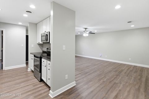 Tiny photo for 215 Winter Place, Jacksonville, NC 28540 (MLS # 100573962)