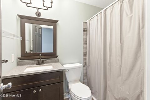 Tiny photo for 215 Winter Place, Jacksonville, NC 28540 (MLS # 100573962)