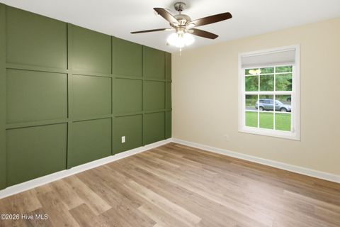 Tiny photo for 215 Winter Place, Jacksonville, NC 28540 (MLS # 100573962)