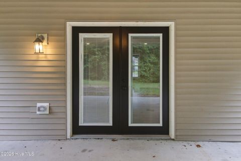 Tiny photo for 215 Winter Place, Jacksonville, NC 28540 (MLS # 100573962)