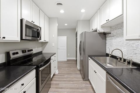 Tiny photo for 215 Winter Place, Jacksonville, NC 28540 (MLS # 100573962)