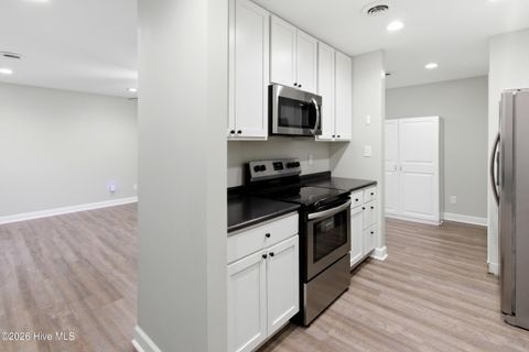 Tiny photo for 215 Winter Place, Jacksonville, NC 28540 (MLS # 100573962)