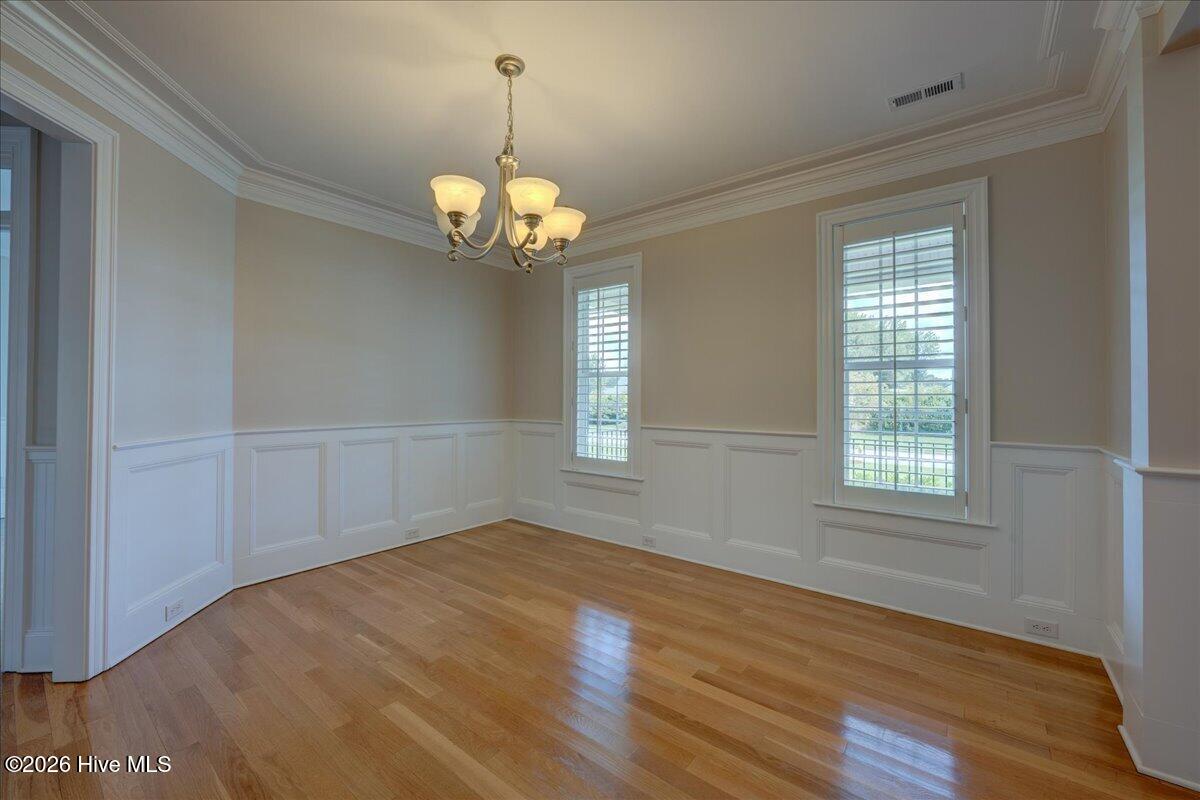 207 Emmen Road
