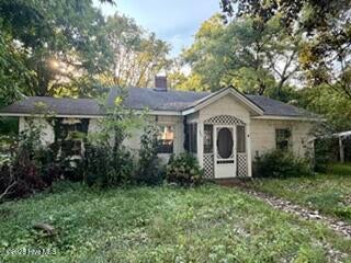 Photo of 1000 Bryan Avenue, Scotland Neck, NC 27874 (MLS # 100600287)
