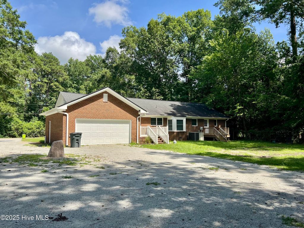 Photo of 108 Pulley Road, Havelock, NC 28532 (MLS # 100548502)